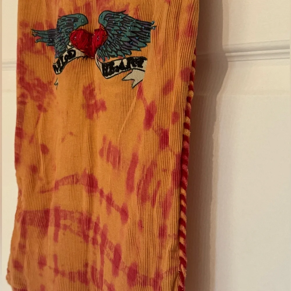 Tiedye Tank with embroidered heart design - Picture 2 of 4